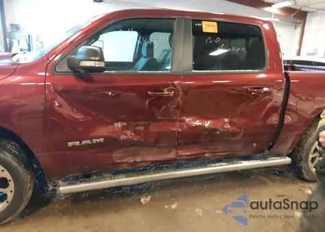 2022 Ram 1500 Big Horn 4X4 5'7 Box z USA, uszkodzony, nr VIN 1C6RRFFG4NN461529